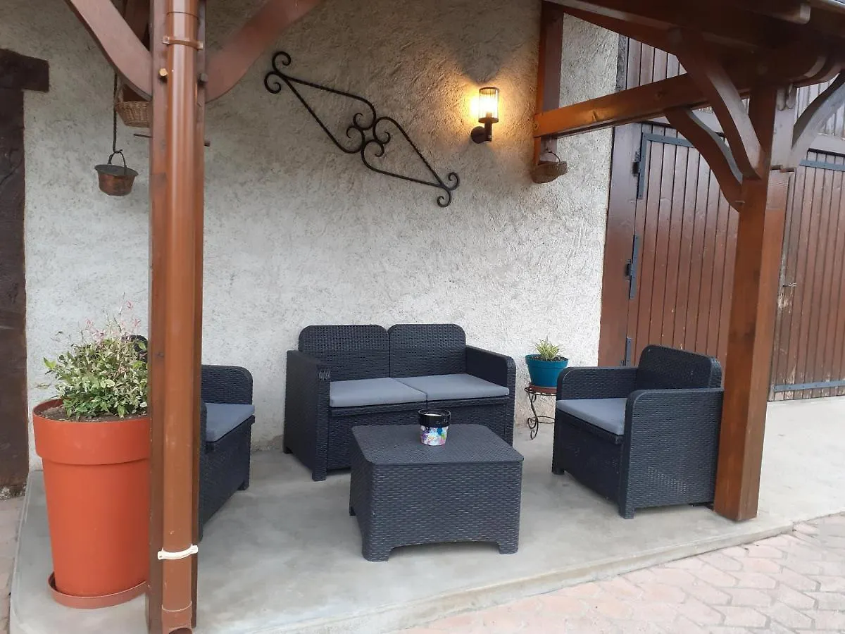 Villa Les Copains D'Abord Beaucroissant 0*,